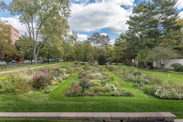 10 Brooklands 5G, Bronxville, NY 10708