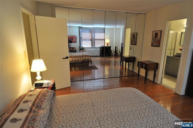 2200 Central Road 15N, Fort Lee, NJ 07024