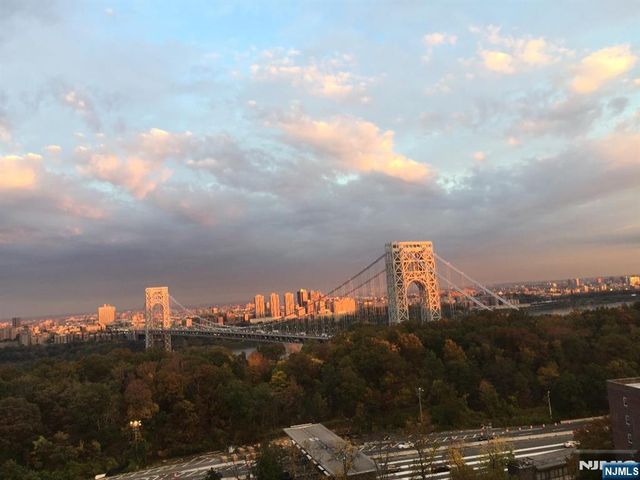 2200 Central Road 15N, Fort Lee, NJ 07024