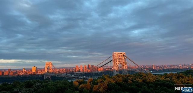 2200 Central Road 15N, Fort Lee, NJ 07024