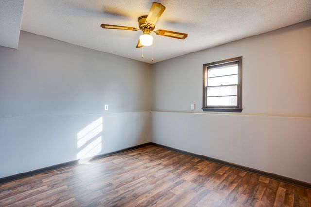 409 N Pamela Ave, Wichita, KS 67212