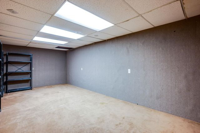 409 N Pamela Ave, Wichita, KS 67212