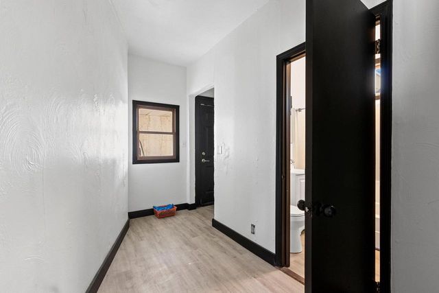 1207 S BROADWAY STREET, Green Bay, WI 54304