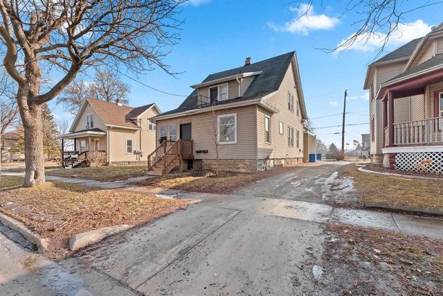 1207 S BROADWAY STREET, Green Bay, WI 54304