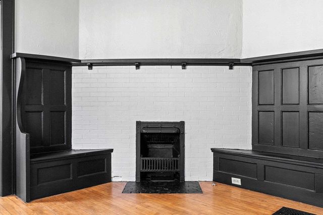 1207 S BROADWAY STREET, Green Bay, WI 54304