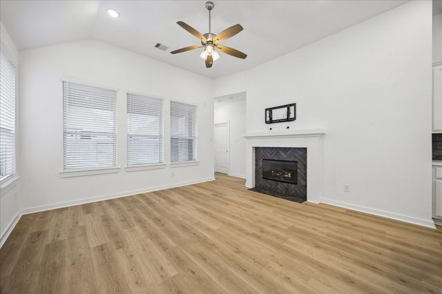 15823 Bird Of Paradise Drive, Conroe, TX 77302