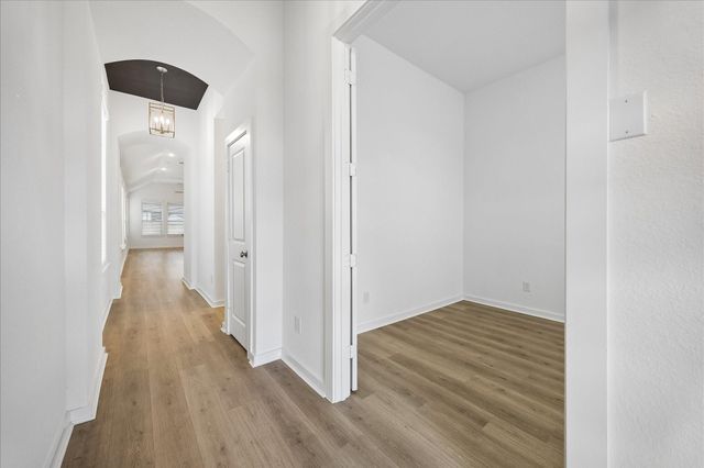 15823 Bird Of Paradise Drive, Conroe, TX 77302