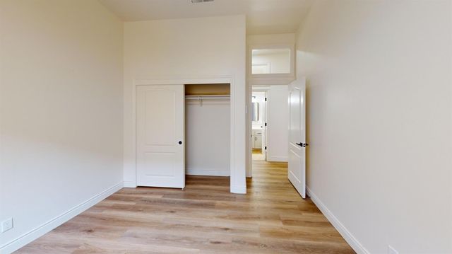 2293 Dawson Cove Lane S, Clovis, CA 93611