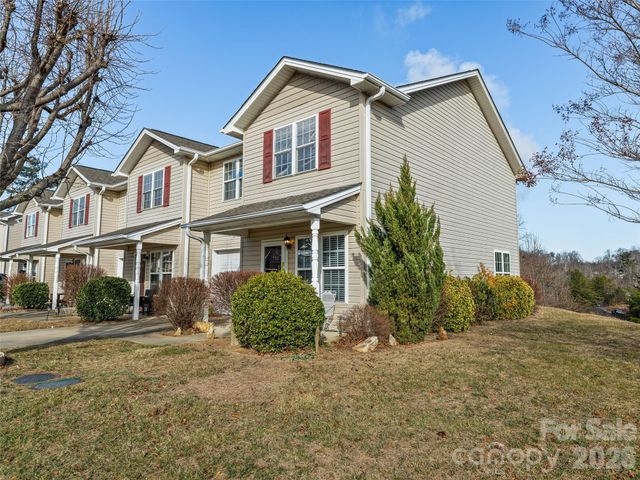 93 Sunny Meadows Boulevard, Arden, NC 28704