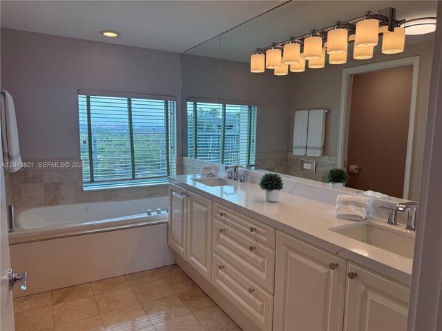 3400 SW 27th Avenue 1206, Miami, FL 33133