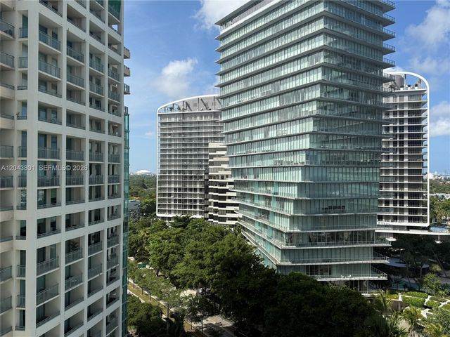 3400 SW 27th Avenue 1206, Miami, FL 33133