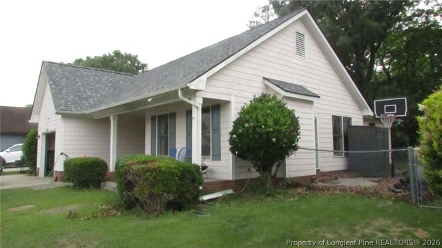 7321 Tollhouse Drive, Fayetteville, NC 28314