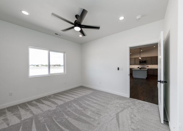 307 N Lyons Dr, Pueblo, CO 81007