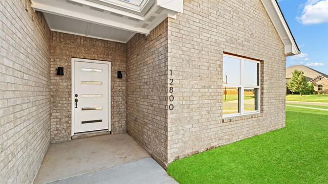 12800 NW 6th Street, Yukon, OK 73099