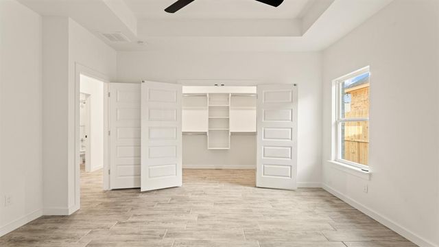 12800 NW 6th Street, Yukon, OK 73099