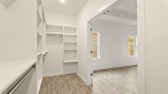 12800 NW 6th Street, Yukon, OK 73099