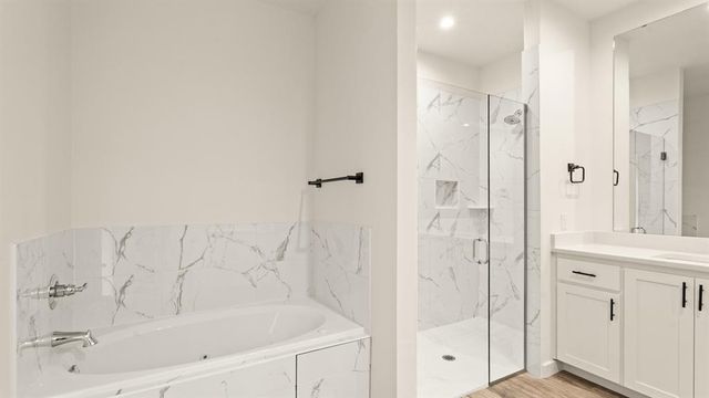 12800 NW 6th Street, Yukon, OK 73099