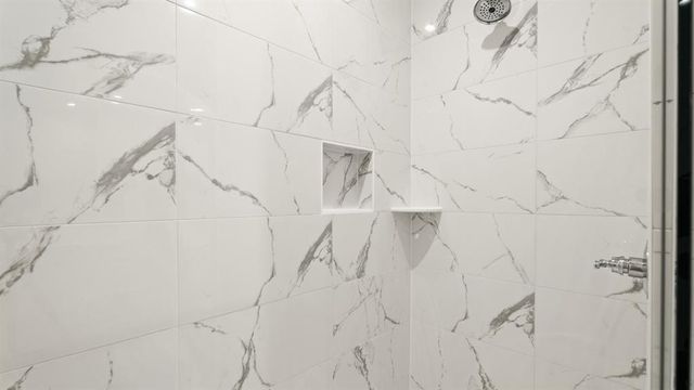 12800 NW 6th Street, Yukon, OK 73099