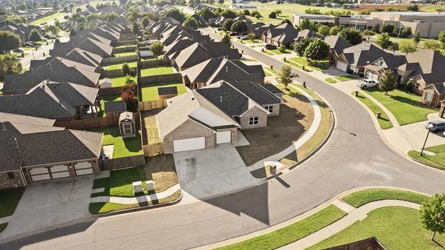 12800 NW 6th Street, Yukon, OK 73099