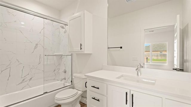 12800 NW 6th Street, Yukon, OK 73099