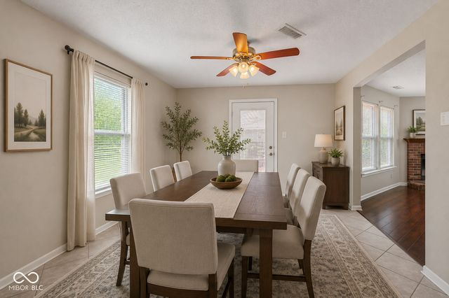 9300 Amberleigh Drive, Plainfield, IN 46168
