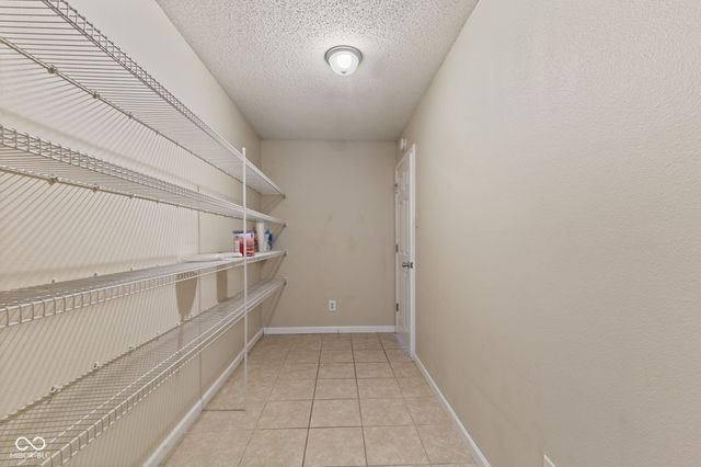 9300 Amberleigh Drive, Plainfield, IN 46168