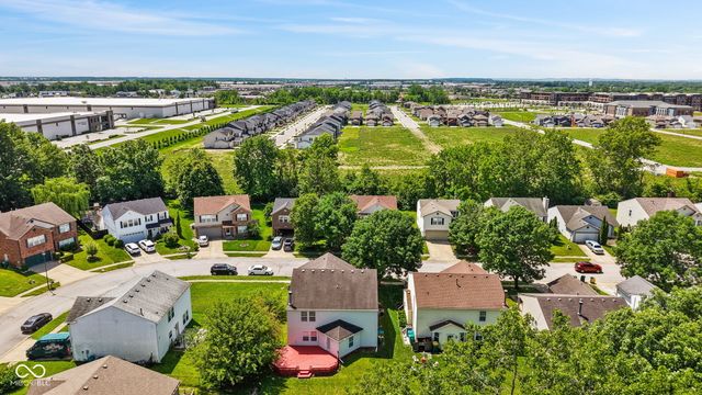 9300 Amberleigh Drive, Plainfield, IN 46168