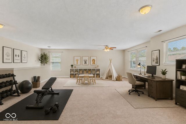 9300 Amberleigh Drive, Plainfield, IN 46168