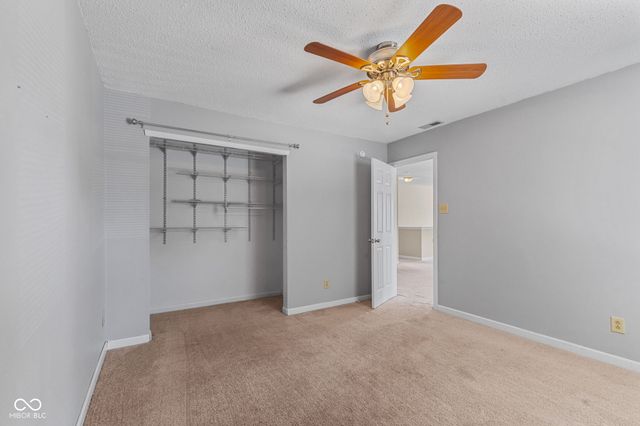 9300 Amberleigh Drive, Plainfield, IN 46168