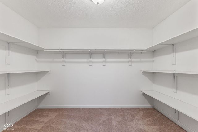 9300 Amberleigh Drive, Plainfield, IN 46168