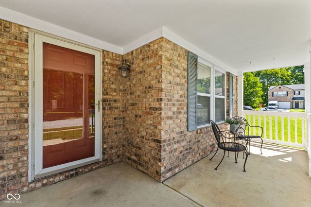 9300 Amberleigh Drive, Plainfield, IN 46168