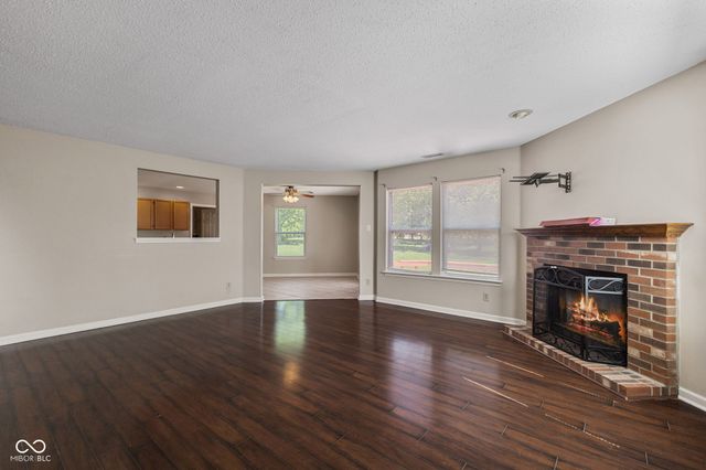 9300 Amberleigh Drive, Plainfield, IN 46168