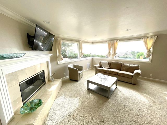 142 Carmel Riviera Drive, Carmel, CA 93923