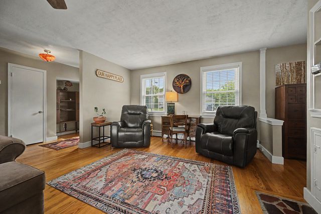 15 Pheasant Hill Rd., Granby, MA 01033