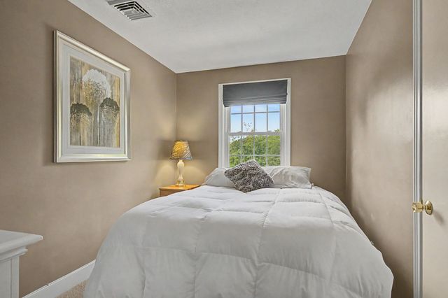 15 Pheasant Hill Rd., Granby, MA 01033