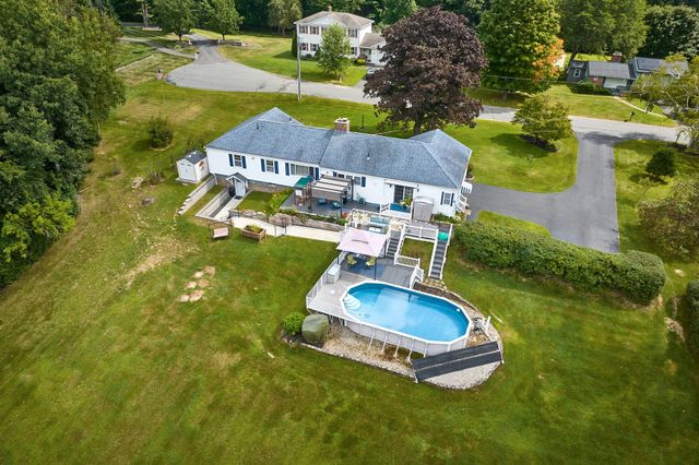 15 Pheasant Hill Rd., Granby, MA 01033
