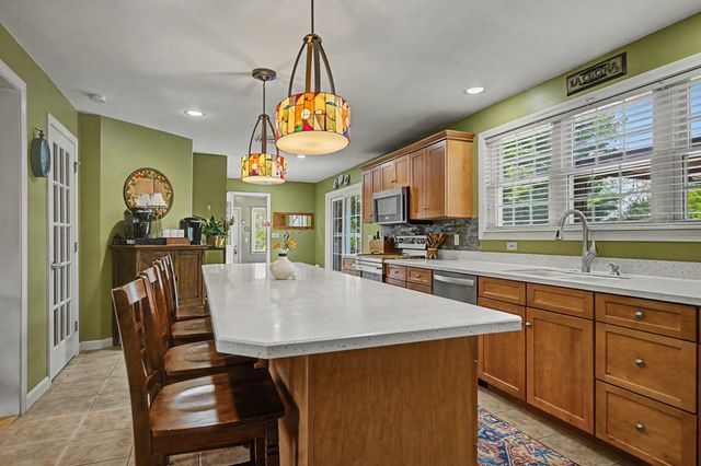 15 Pheasant Hill Rd., Granby, MA 01033
