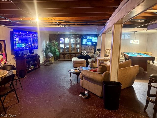 2500 Rosewood, Youngstown, OH 44505