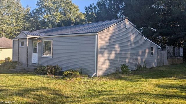 495 W Texas Avenue, Sebring, OH 44672