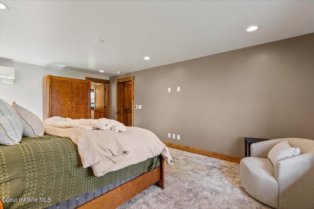 12489 W Hayden AVE, Post Falls, ID 83854