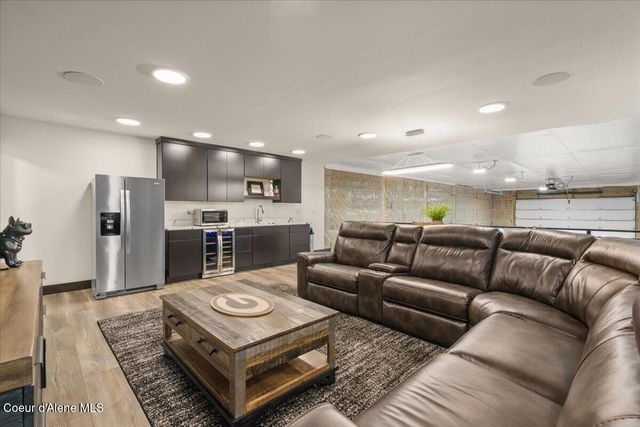 12489 W Hayden AVE, Post Falls, ID 83854