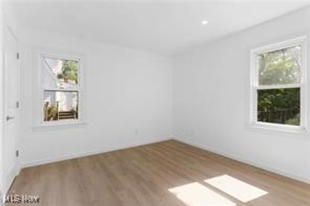 109 Avalon Drive, Bedford Heights, OH 44146