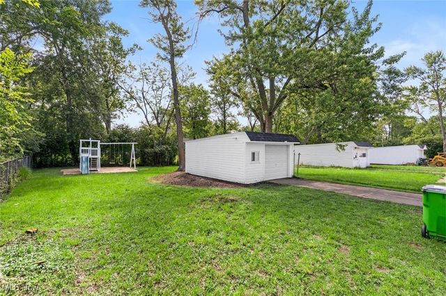 109 Avalon Drive, Bedford Heights, OH 44146