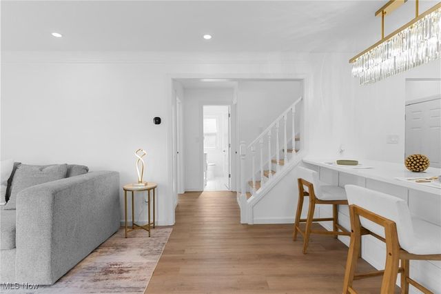 109 Avalon Drive, Bedford Heights, OH 44146