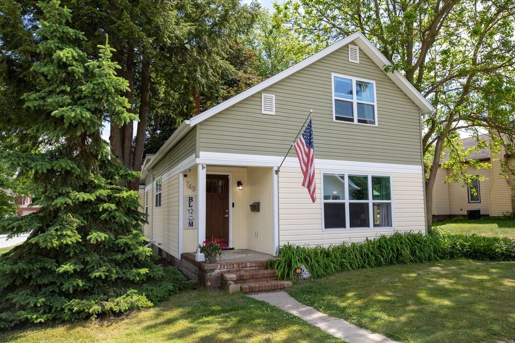 749 Thayer Street, Plymouth, IN 46563