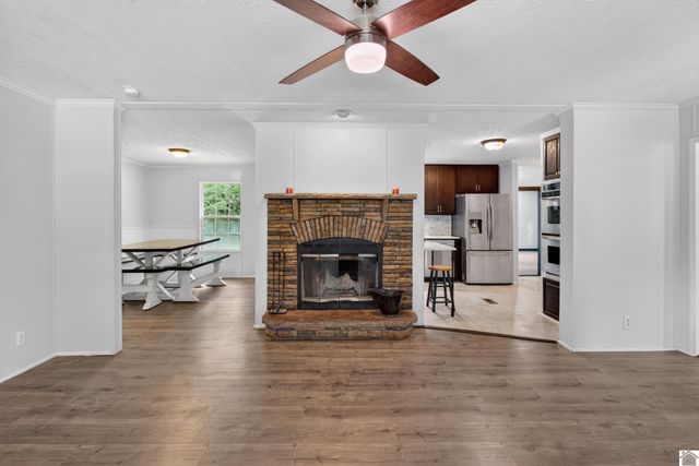1911 Husband Road, Paducah, KY 42003
