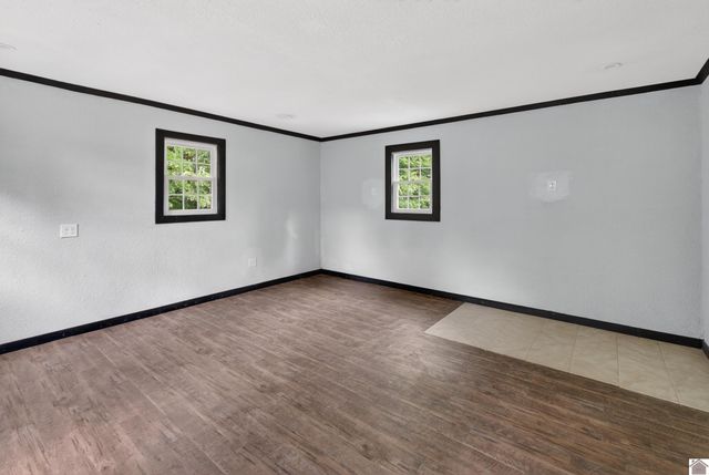 1911 Husband Road, Paducah, KY 42003