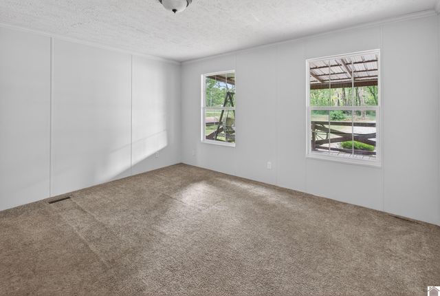 1911 Husband Road, Paducah, KY 42003