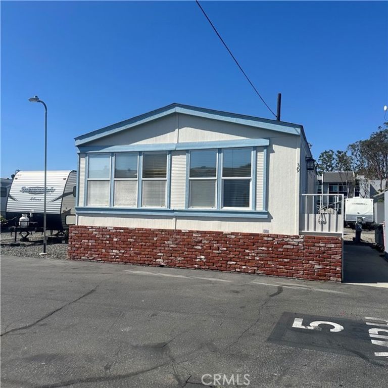 15141 Beach Boulevard 39, Midway City, CA 92655