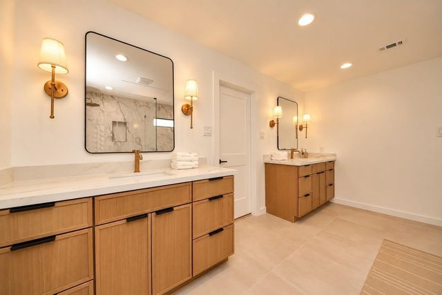 12503 Barryknoll Lane, Houston, TX 77024